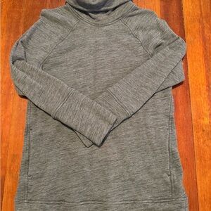 Lululemon Athletica Gray Turtleneck Sweatshirt